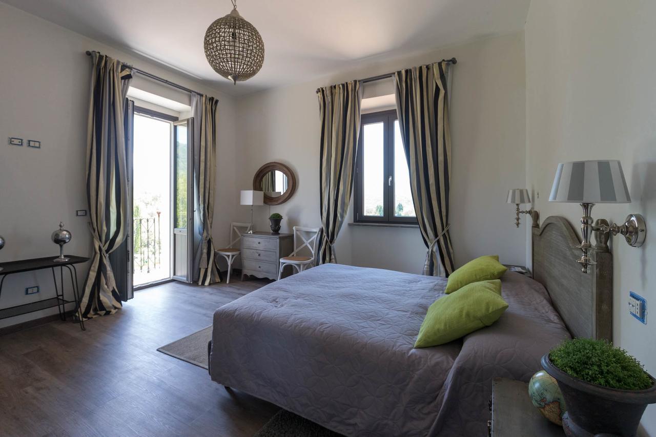 Maison d'hôtes Casale Virginia à Cesariano Extérieur photo